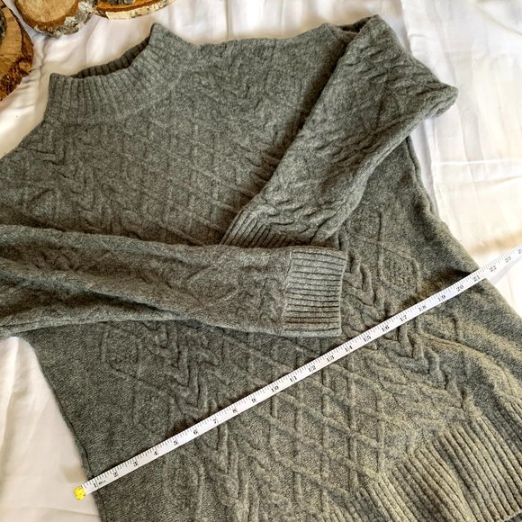 H&M Long Knit Sweater - Picture 3 of 5